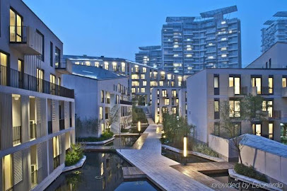 CM+ Serviced Apartment Shenzhen Hillside