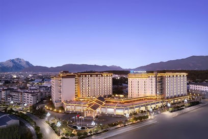 Wyndham Lijiang Yulong