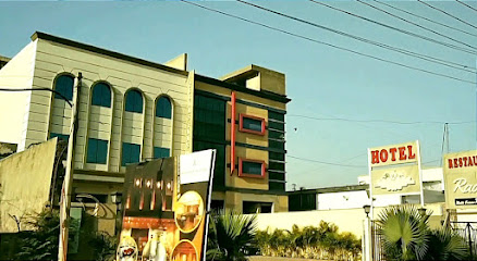 Capital O 37234 Reejas Inns' N' Suites