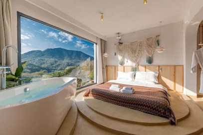 yuanshan forest Rustic Luxury Inn