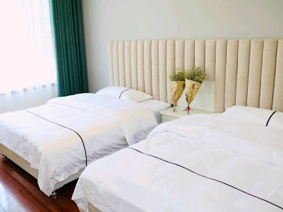 Yue to Brigade Hotel