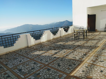 Prago Swaran Palace Chail