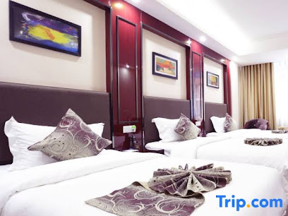 Golden Palace Hotel Bazhong