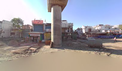 Kanha Hotel And Loudge