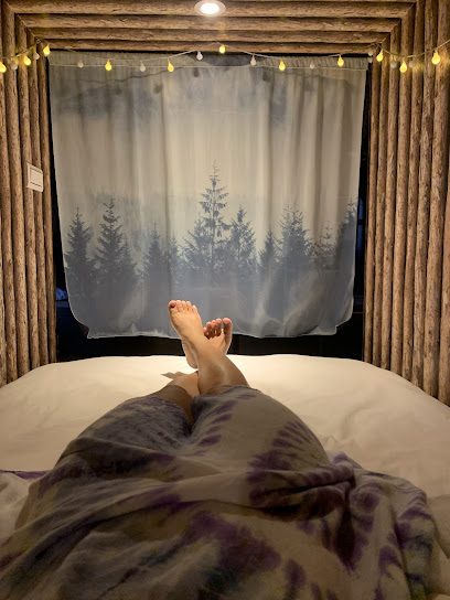 綠島-飛航模室潛水工作室 | PADI | 體驗潛水 | 休閒潛水 | 潛水課程 | 秘境探險 | 交誼廳 |背包床位 | 特色套房 | 叢林浴缸 | Greenlsland-Airplane mode Hostel