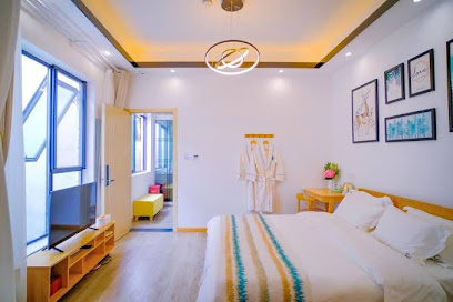 Bamboofence Brook Inn