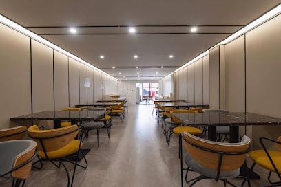 Mangshi Hongyun Hotel