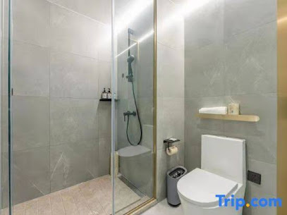 Atour hotel shanghai xujiahui jiaotong University