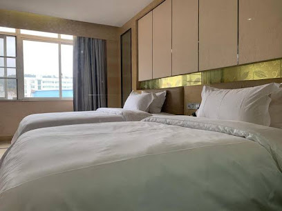 Hoyo qianning Business Hotel