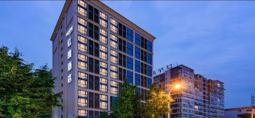 Home plus Hotel