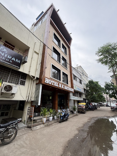 HOTEL RK RETREAT