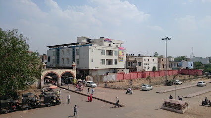 Hotel O Laj Regency