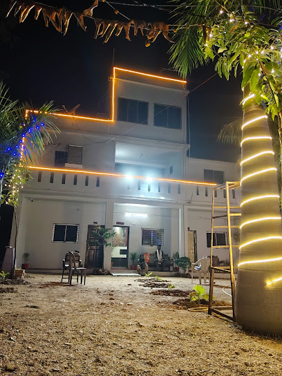 Aalishan hotel and lodging