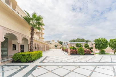 Shri Vallabh Vilas Lords Plaza