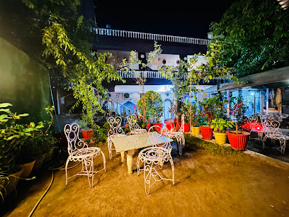 Hotel New Sun N Rock ( 1km from Nakki Lake )