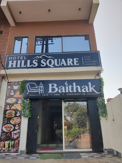 Hotel Hills Square