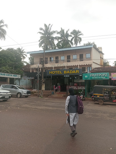 HOTEL BADAR