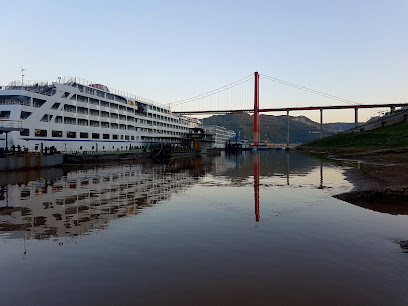 合肥中市老重庆大酒店