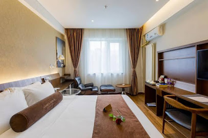 James Joyce Coffetel Qinhuangdao People Park Plaza