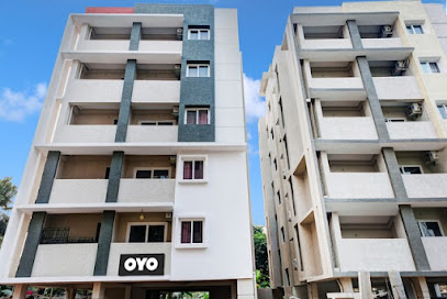OYO Flagship 806742 Hotel Golden Arrow