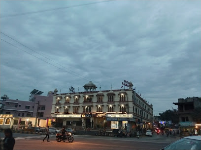 Hotel Rajmahal