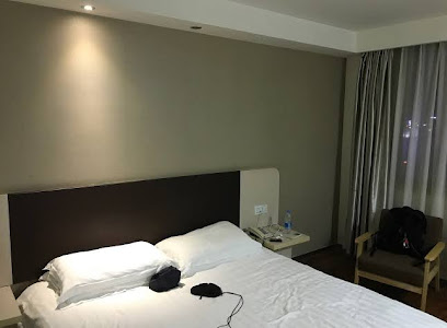 莫泰168旅店