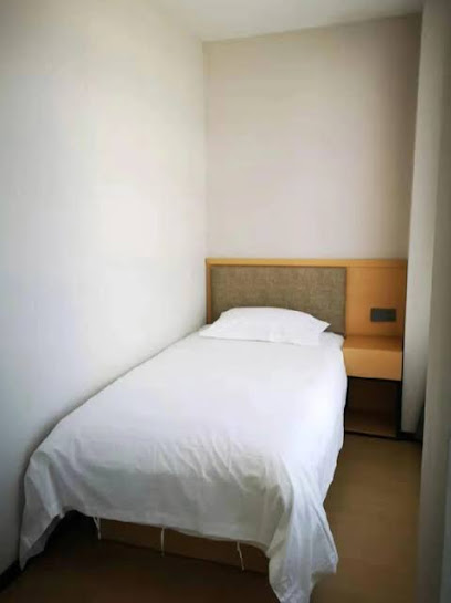 Alxa Zuoqi Yue Hotel