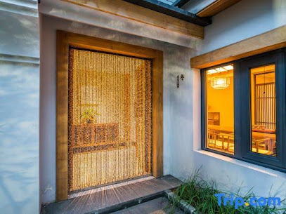 Changcheng Holiday Hotel
