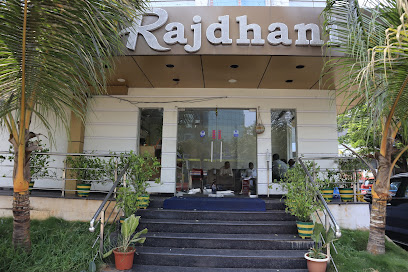 Hotel Rajdhani Grand