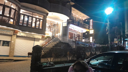 Hotel Raja's Palace By Terraa Hotels