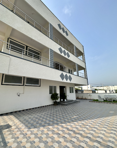 Truelife Hillview Garden Palace