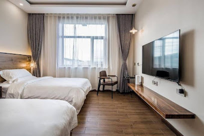 Co-mountain Hotel