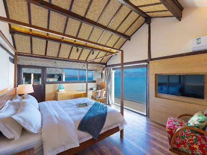 Qilu Sea-view Courtyard Hotel