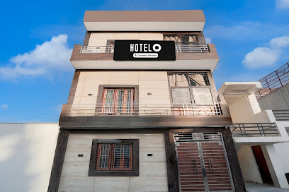 Hotel O Tedhi Bazaar Near Ram Janambhumi Formerly Maa Gargi Dham (Ram Nagri Ayodhya)