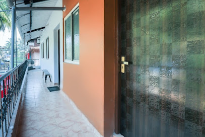 OYO Home 67745 Elegant Studios