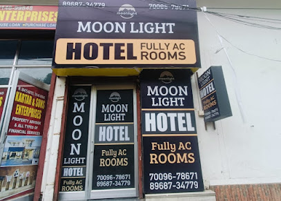 moon light hotel