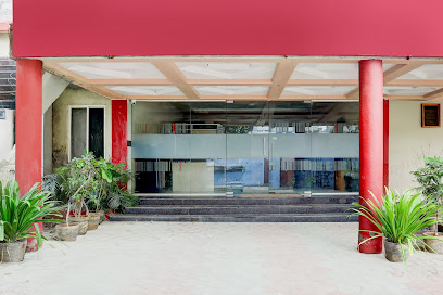 OYO Flagship 813733 Hotel R R Residency