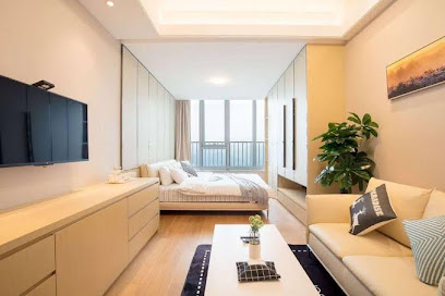 Luke Apartment