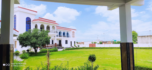Radha Rani Palace