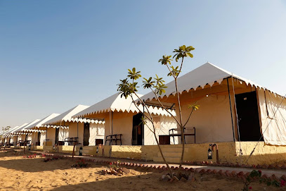 DuneScape Luxury Resort