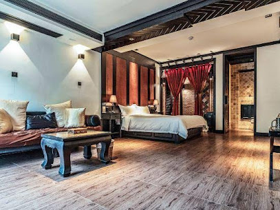 Lotus‘s Secret Hotel