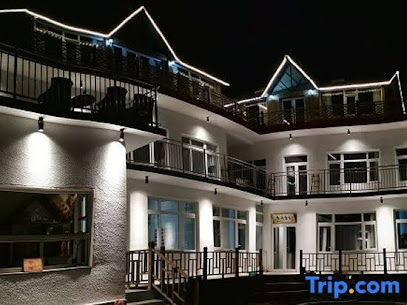 Shanli Renjia Hostel