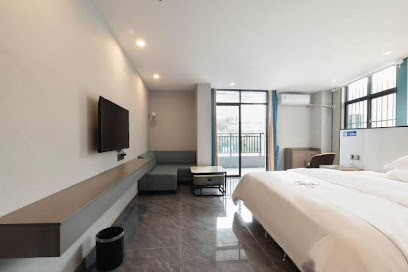 Mengying Business Hotel