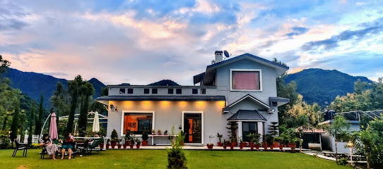 Rendezvous in the Hills
