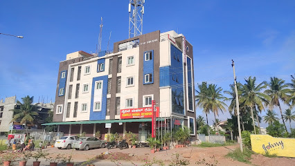 OYO 10656 Hotel Shravya Residency