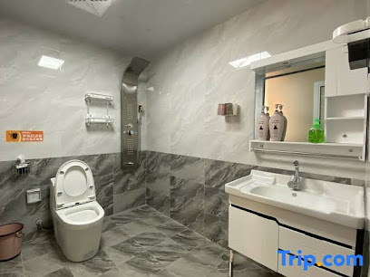 Yichao Holiday Sea-view Apartment Hotel