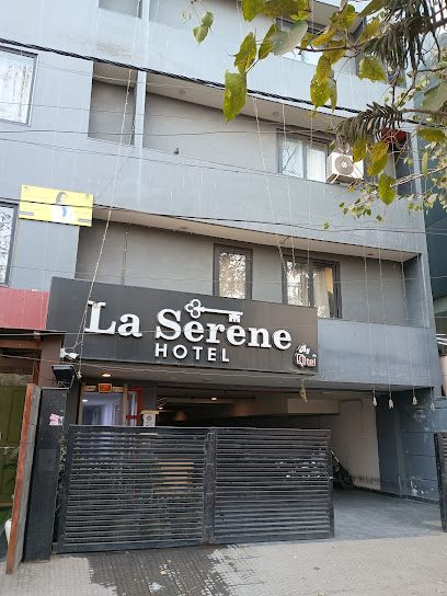Hotel Grand Arcasia Karkardooma - Anand Vihar