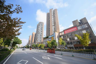 龙湖旅馆