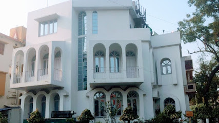 WHITE HOUSE | Guest house for unmarried couples in kolkata | Couple friendly rooms in kolkata | Cheap guest house in Kolkata