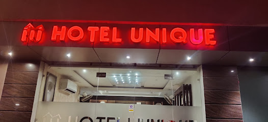 Hotel Unique